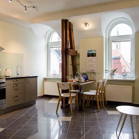 City Inn Riga Apartment, Old Town Panorama View With Parking المظهر الخارجي الصورة